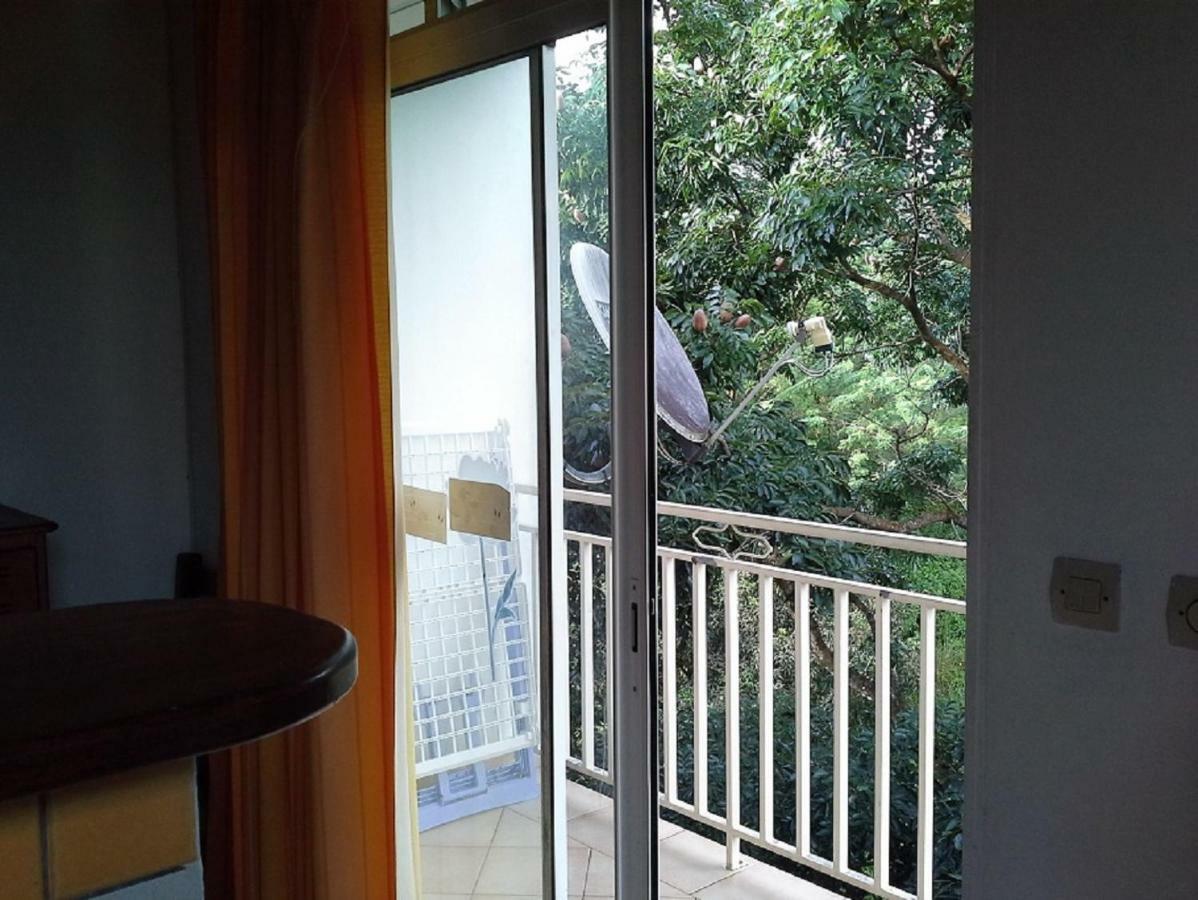 Appartement chez Manu à Le Robert Extérieur photo